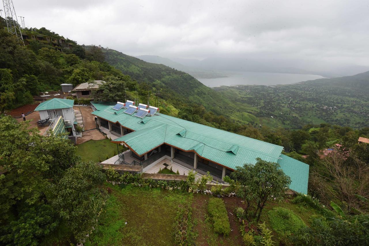 Miraya Hotel Pānchgani Exterior foto