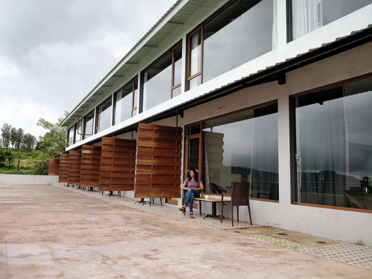 Miraya Hotel Pānchgani Exterior foto